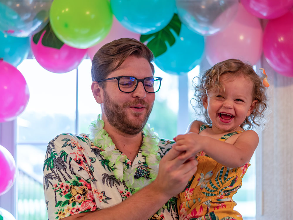 Hawaiian birthday theme during holiday season.